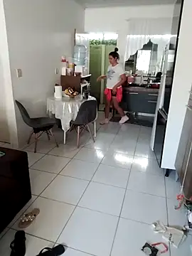 Snapshot of cat9269 chatting on 10-21-25, 06:08 cat9269 online show from 10-21-25, 06:08