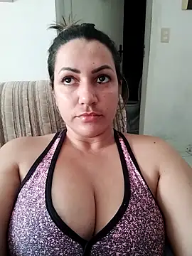 Snapshot of cat9269 chatting on 10-23-25, 05:44 cat9269 online show from 10-23-25, 05:44