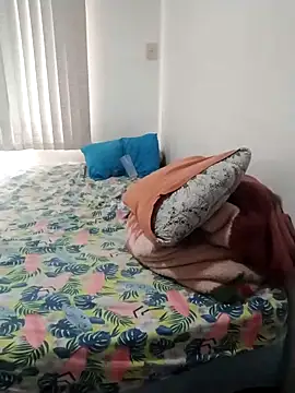 Snapshot of cat9269 chatting on 11-17-25, 07:30 cat9269 online show from 11-17-25, 07:30