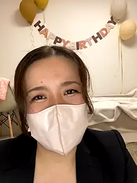 NATSUMI00 online show from 10-11-25, 11:53