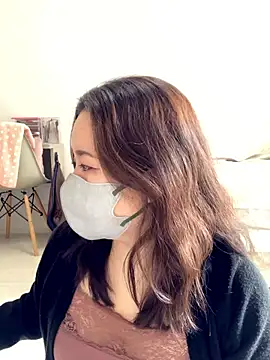 NATSUMI00 online show from 11-02-25, 05:32