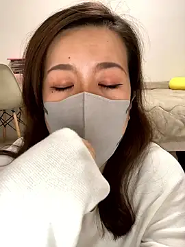 NATSUMI00 online show from 11-09-25, 03:32