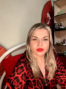 Snapshot of Nayvessa chatting on 11-13-25, 03:22 Nayvessa online show from 11-13-25, 03:22