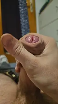 Snapshot of LAB_Secret chatting on 02-12-26, 06:14 LAB Secret online show from 02-12-26, 06:14