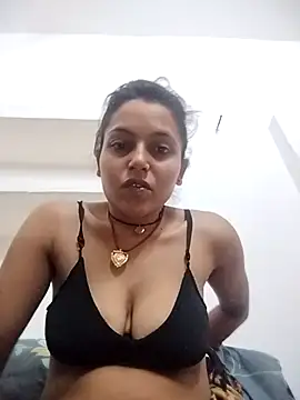 Snapshot of Sonam_shinde chatting on 05-20-26, 09:32 Sonam shinde online show from 05-20-26, 09:32