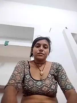 Snapshot of Sonam_shinde chatting on 05-28-26, 08:06 Sonam shinde online show from 05-28-26, 08:06