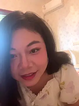 smgirls online show from 10-05-25, 08:45