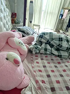 smgirls online show from 10-22-25, 02:56