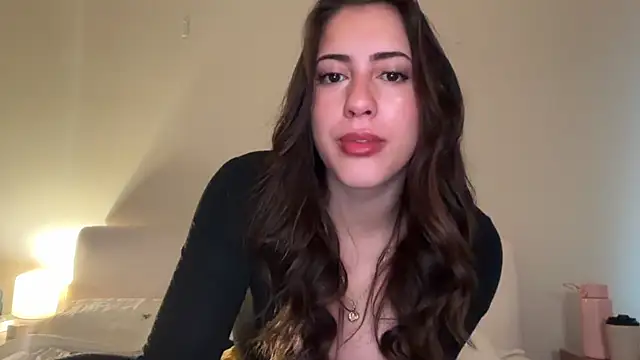 Snapshot of sieeena chatting on 05-20-26, 10:16 sieeena online show from 05-20-26, 10:16
