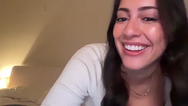 Snapshot of sieeena chatting on 05-28-26, 10:07 sieeena online show from 05-28-26, 10:07