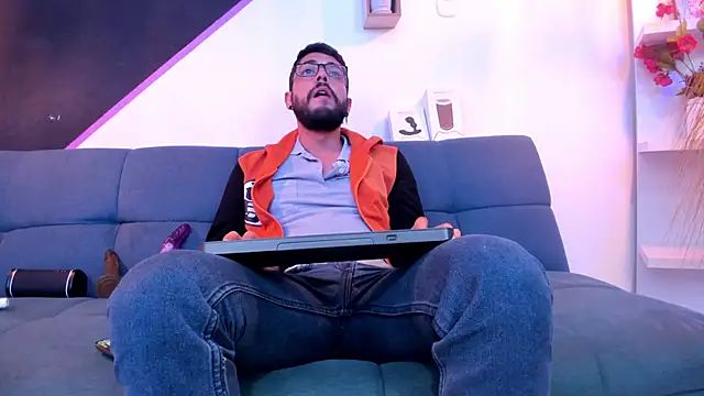 DanteWinter online show from 09-27-25, 03:55