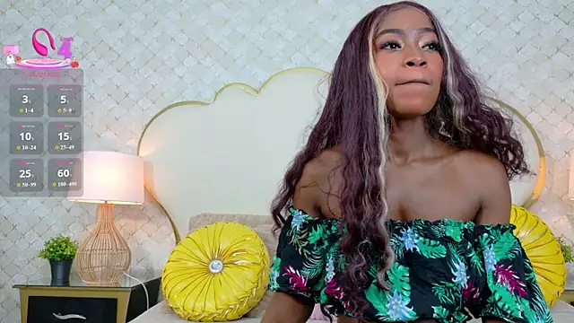 Snapshot of MadissonBonny_ chatting on 07-18-26, 08:12 MadissonBonny online show from 07-18-26, 08:12