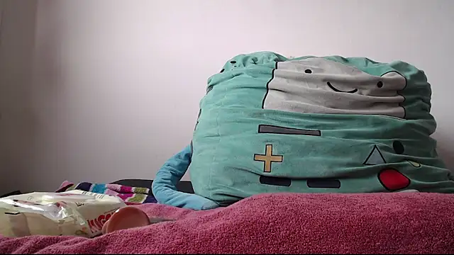 Snapshot of Cortana2_0 chatting on 10-04-25, 03:43 Cortana2 0 online show from 10-04-25, 03:43