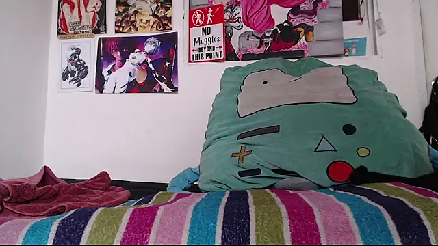 Snapshot of Cortana2_0 chatting on 11-27-25, 04:20 Cortana2 0 online show from 11-27-25, 04:20