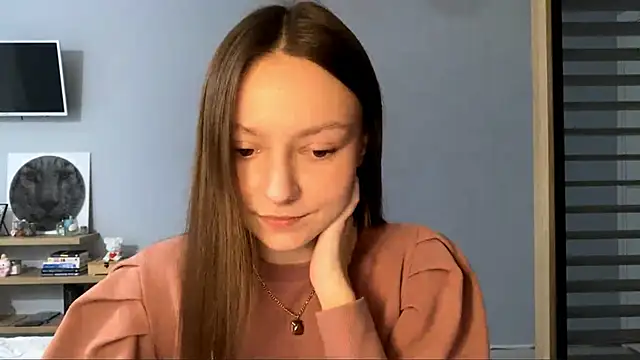 Snapshot of SoulHiperAgne_ chatting on 11-30-25, 01:04 SoulHiperAgne online show from 11-30-25, 01:04