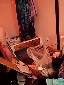 Snapshot of Mrluckstick chatting on 12-01-25, 07:57 Mrluckstick online show from 12-01-25, 07:57