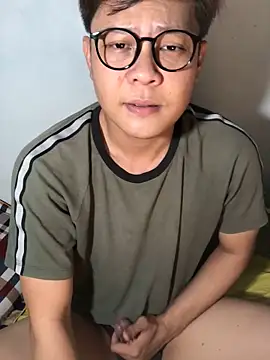 Snapshot of datnguyenvn chatting on 04-16-26, 05:58 datnguyenvn online show from 04-16-26, 05:58