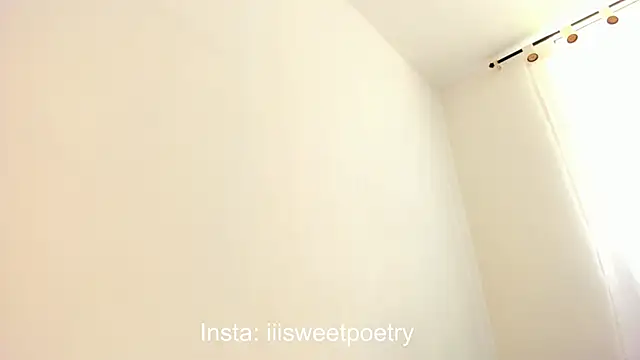 Sweet poetryy online show from 10-28-25, 01:58