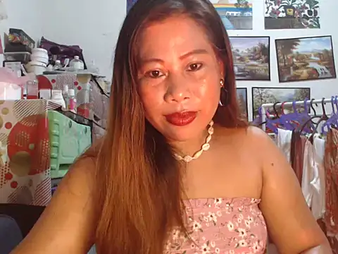 Snapshot of filipina_beauty chatting on 09-08-25, 06:07 filipina beauty online show from 09-08-25, 06:07