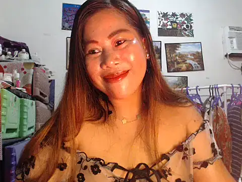 Snapshot of filipina_beauty chatting on 09-13-25, 08:19 filipina beauty online show from 09-13-25, 08:19