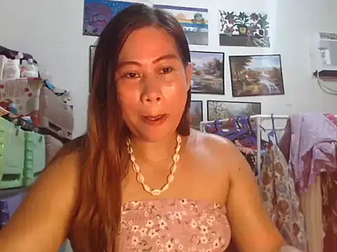 Snapshot of filipina_beauty chatting on 09-28-25, 05:51 filipina beauty online show from 09-28-25, 05:51