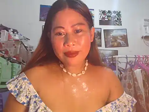 Snapshot of filipina_beauty chatting on 10-05-25, 02:21 filipina beauty online show from 10-05-25, 02:21