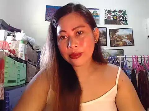 filipina beauty online show from 11-30-25, 02:04