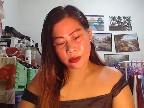 filipina beauty online show from 12-05-25, 06:37