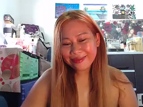 Snapshot of filipina_beauty chatting on 06-02-26, 04:03 filipina beauty online show from 06-02-26, 04:03