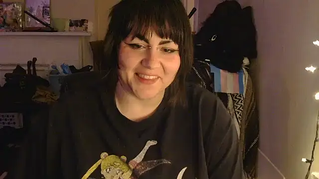 PeakoBunny online show from 11-21-25, 12:43