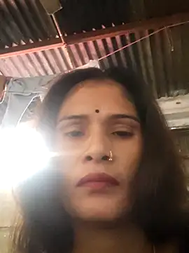 Snapshot of Love_bhabi chatting on 10-19-25, 04:24 Love bhabi online show from 10-19-25, 04:24