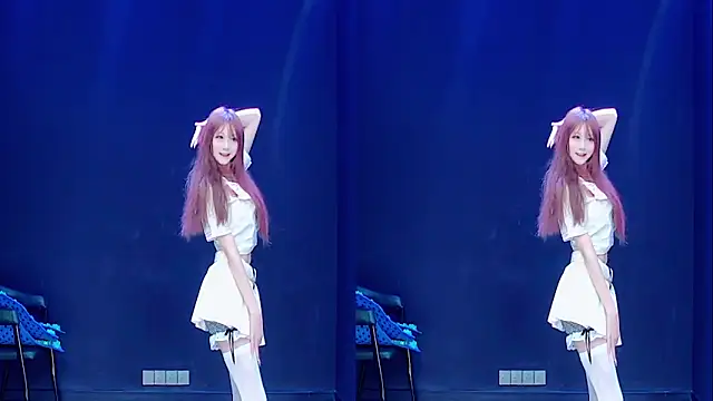 queen-001 online show from 09-26-25, 10:47