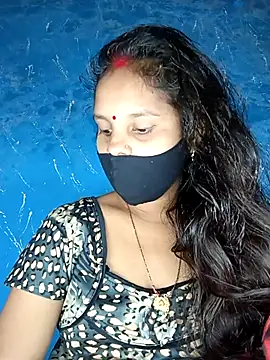 Komal-Rajput online show from 11-24-25, 05:40