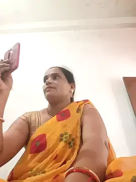 Snapshot of Hot-kal93 chatting on 09-18-25, 06:37 Hot-kal93 online show from 09-18-25, 06:37