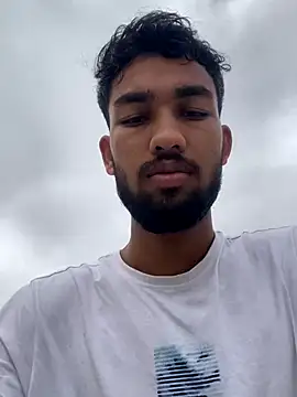 cutekaran online show from 09-17-25, 03:52