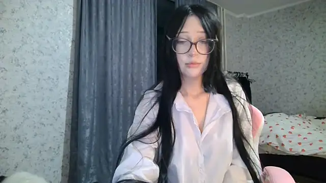 Snapshot of KeicyKlark chatting on 09-28-25, 06:02 KeicyKlark online show from 09-28-25, 06:02