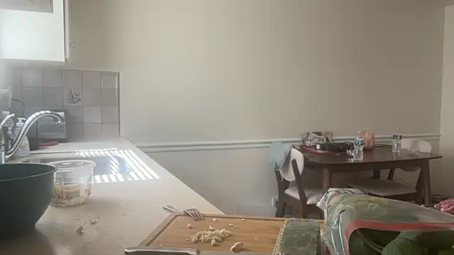 NurseStephania online show from 09-28-25, 06:02