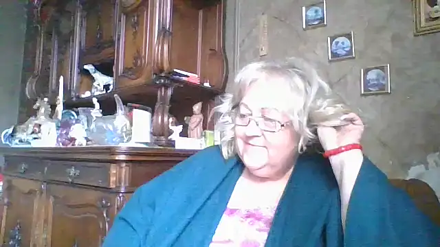 Snapshot of Lala-Love56 chatting on 09-16-25, 06:47 Lala-Love56 online show from 09-16-25, 06:47