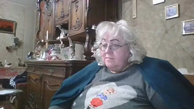 Snapshot of Lala-Love56 chatting on 10-18-25, 07:36 Lala-Love56 online show from 10-18-25, 07:36