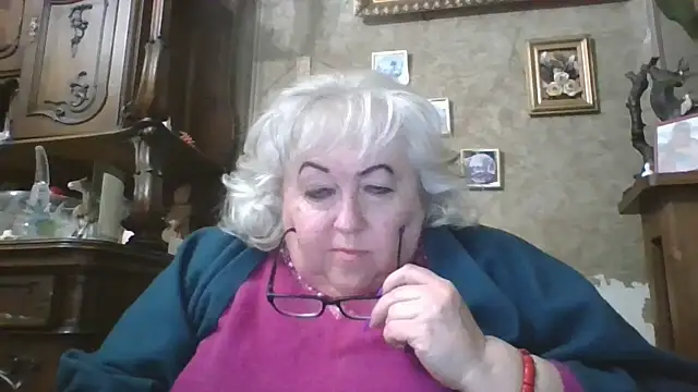 Snapshot of Lala-Love56 chatting on 10-28-25, 07:16 Lala-Love56 online show from 10-28-25, 07:16