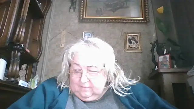 Lala-Love56 online show from 11-06-25, 11:55