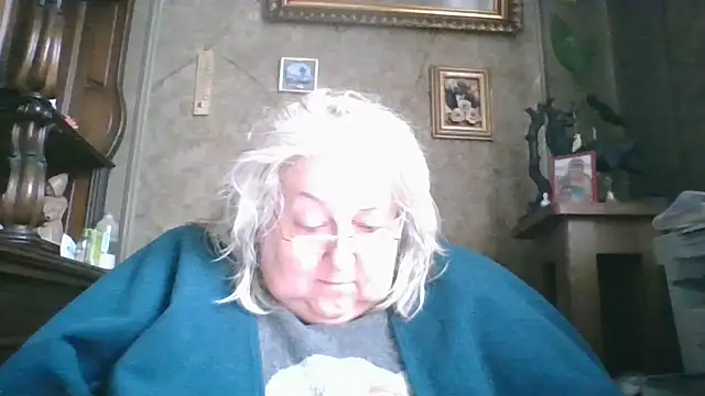 Snapshot of Lala-Love56 chatting on 11-10-25, 10:14 Lala-Love56 online show from 11-10-25, 10:14