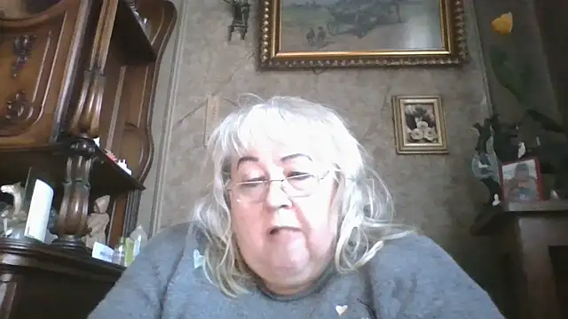 Snapshot of Lala-Love56 chatting on 12-16-25, 01:16 Lala-Love56 online show from 12-16-25, 01:16