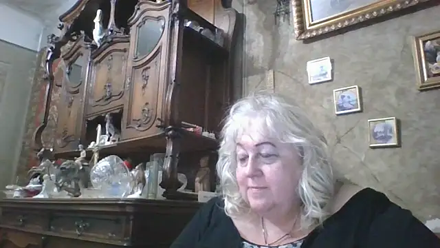 Lala-Love56 online show from 05-12-26, 05:54