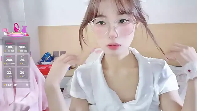 yuanbao a online show from 09-23-25, 12:08