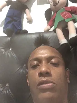 elpeluchenegroxxx3 online show from 04-25-26, 01:41