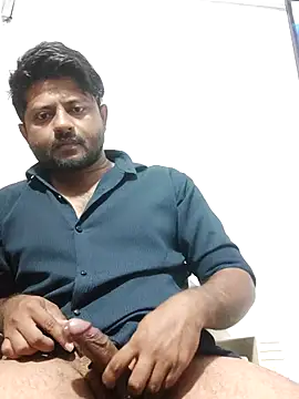 urhotboymeet online show from 12-18-25, 05:19