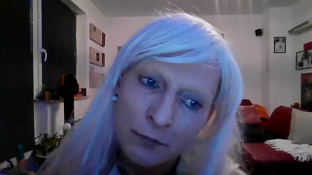 hellgirl1980 online show from 10-04-25, 09:46