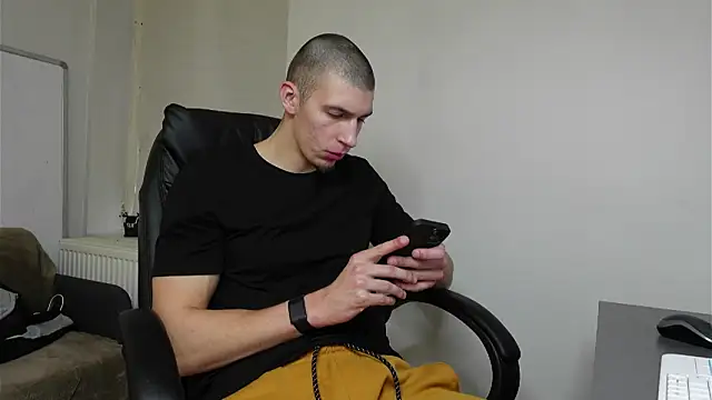 Ryan Dozer online show from 11-06-25, 08:26