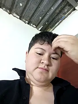 Snapshot of Noha_Whiitee chatting on 09-20-25, 01:06 Noha Whiitee online show from 09-20-25, 01:06